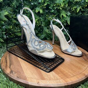 E! Live From The Red Carpet Heels‎ Women’s 8.5 Silver Dress Bridal Sandals 1662